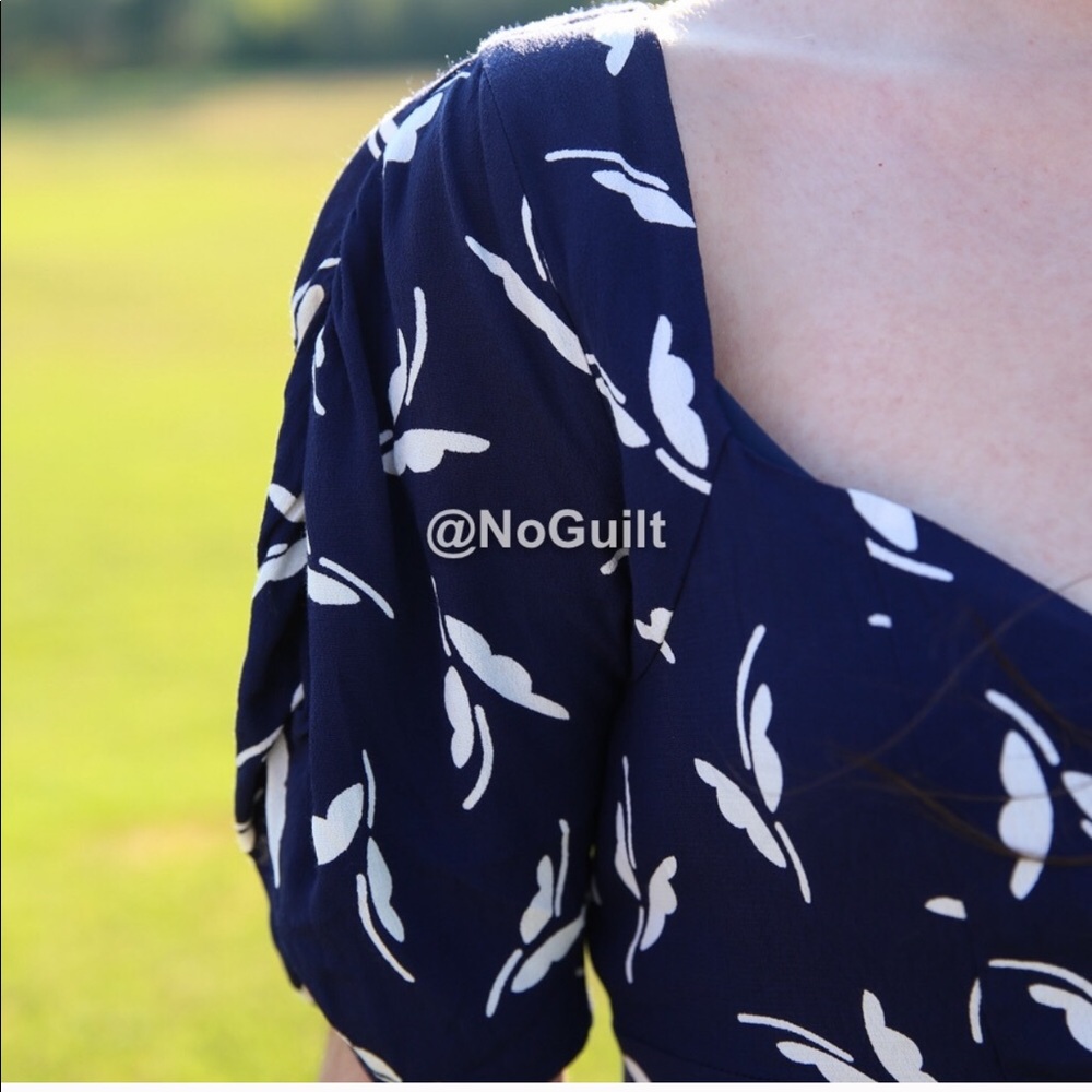 NEW Anthro Size 6 Navy Print Maeve Dress - Picture 3 of 5